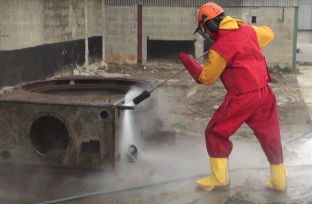 hydrodemolition reaction force